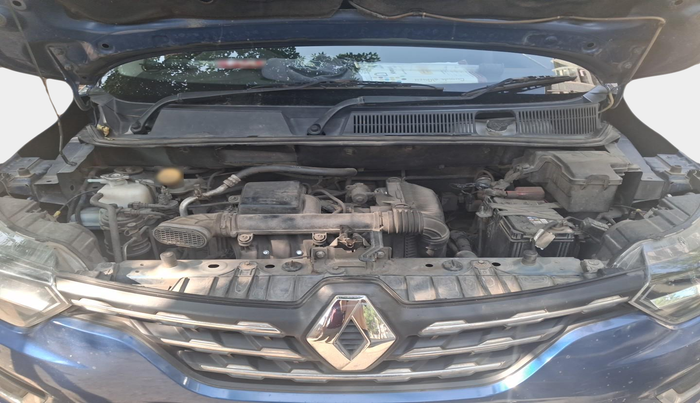 2021 Renault TRIBER RXT, Petrol, Manual, 1,60,229 km, exterior