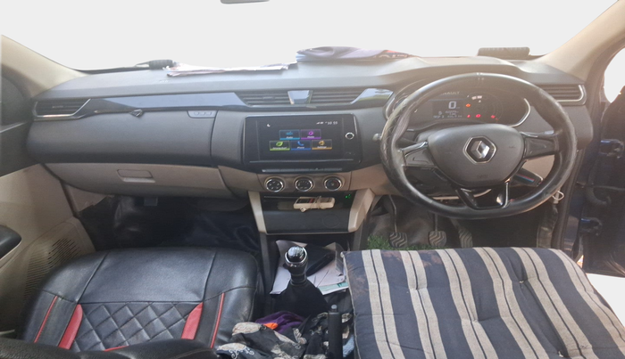 2021 Renault TRIBER RXT, Petrol, Manual, 1,60,229 km, interior