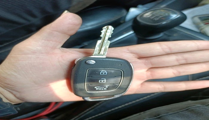 2019 Hyundai Elite i20 MAGNA PLUS 1.2, Petrol, Manual, 1,20,832 km, interior