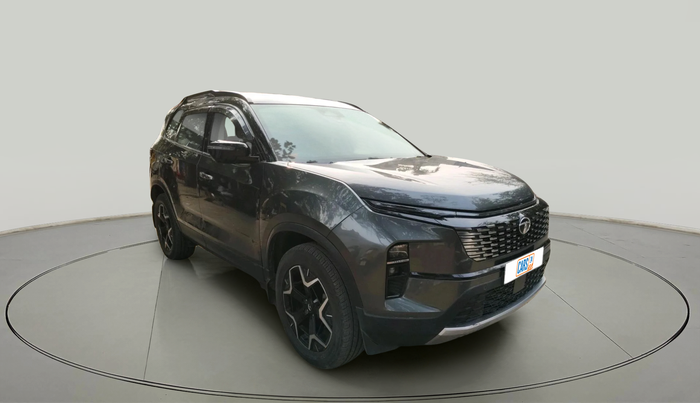 2023 Tata Safari ACCOMPLISHED PLUS DUAL TONE AT, Diesel, Automatic, 1,40,983 km, exterior