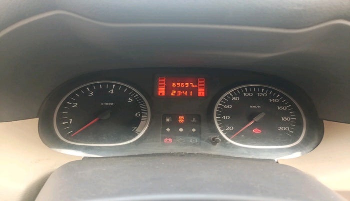 2012 Renault Duster 110 PS RXL DIESEL, Diesel, Manual, 69,697 km, interior