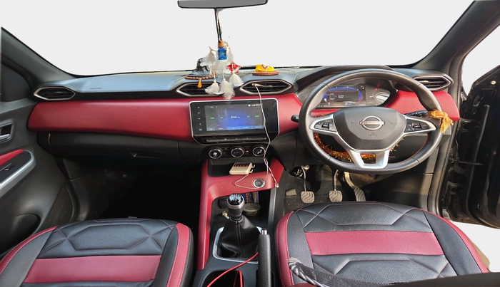2022 Nissan MAGNITE XV MT, Petrol, Manual, 19,440 km, interior