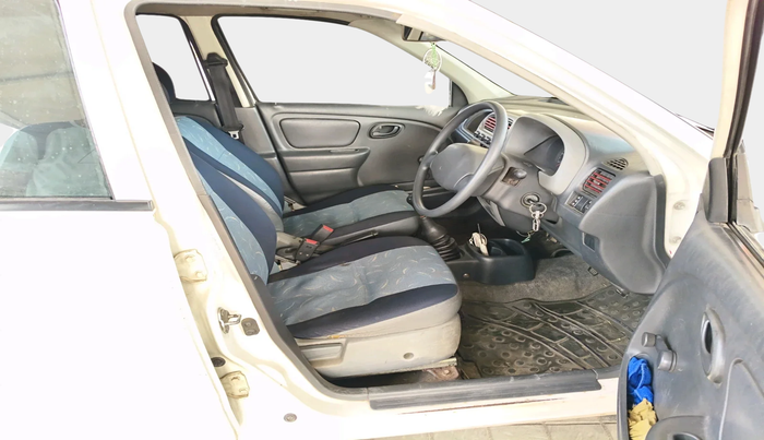2011 Maruti Alto LXI, CNG, Manual, 71,099 km, interior