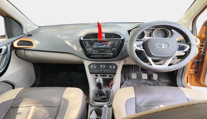 2017 Tata Tiago XZ PETROL, Petrol, Manual, 64,617 km, interior