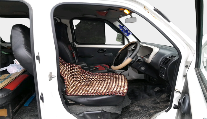 2017 Maruti Eeco 5 STR WITH A/C+HTR, Petrol, Manual, 63,496 km, interior