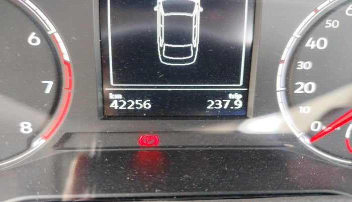 2022 Volkswagen VIRTUS HIGHLINE TSI 1.0 MT, Petrol, Manual, 42,256 km, interior