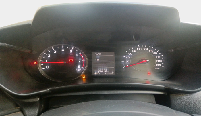 2025 Maruti Swift LXi, Petrol, Manual, 39,273 km, interior