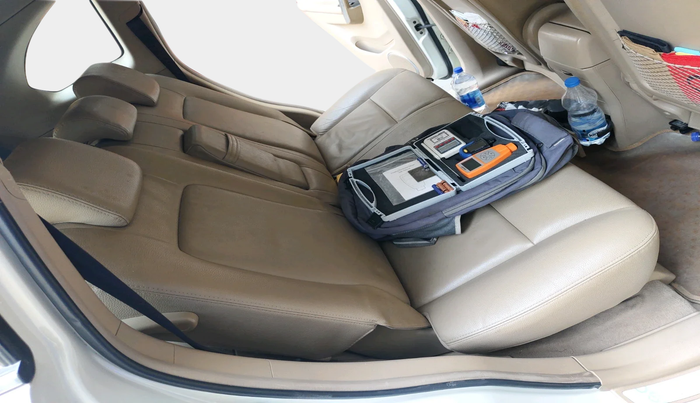 2012 Chevrolet Captiva LTZ AWD AT, Diesel, Automatic, 1,22,735 km, interior