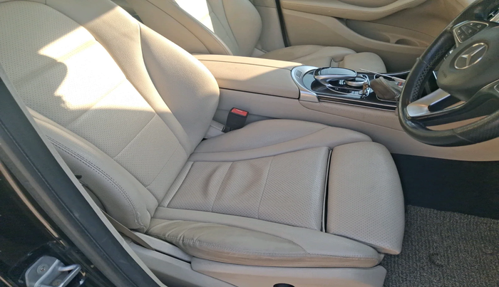 2018 Mercedes Benz GLC CLASS 220 D 4 MATIC, Diesel, Automatic, 93,906 km, interior