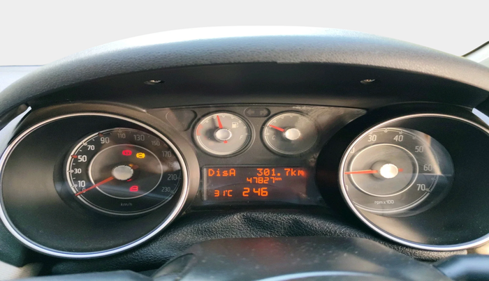 2016 Fiat Punto EVO DYNAMIC 1.3 MULTIJET 90 HP, Diesel, Manual, 47,827 km, interior