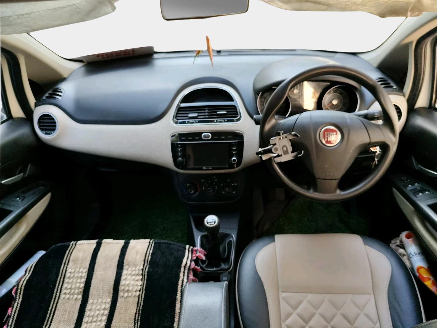 2016 Fiat Punto EVO DYNAMIC 1.3 MULTIJET 90 HP, Diesel, Manual, 47,827 km, interior
