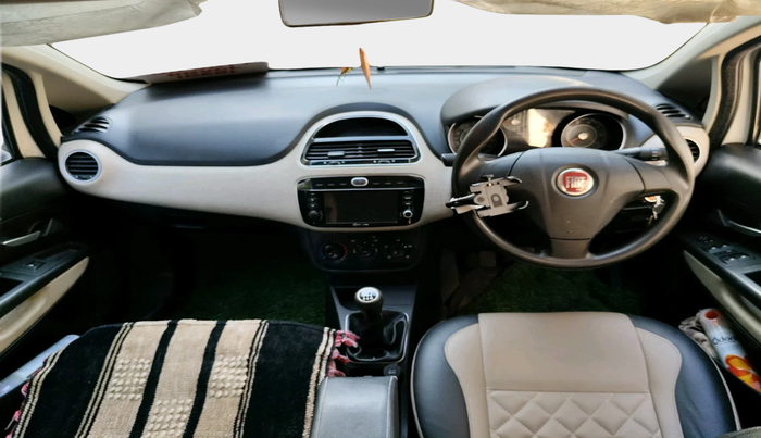 2016 Fiat Punto EVO DYNAMIC 1.3 MULTIJET 90 HP, Diesel, Manual, 47,827 km, interior