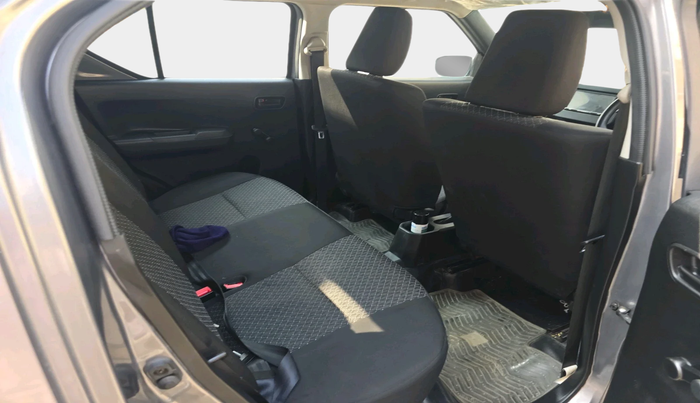 2021 Maruti IGNIS SIGMA 1.2, Petrol, Manual, 8,575 km, interior