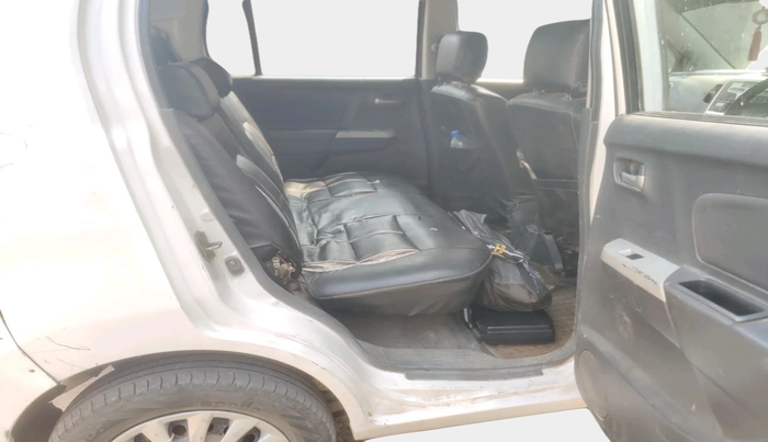 2011 Maruti Wagon R 1.0 VXI, CNG, Manual, 1,66,128 km, interior
