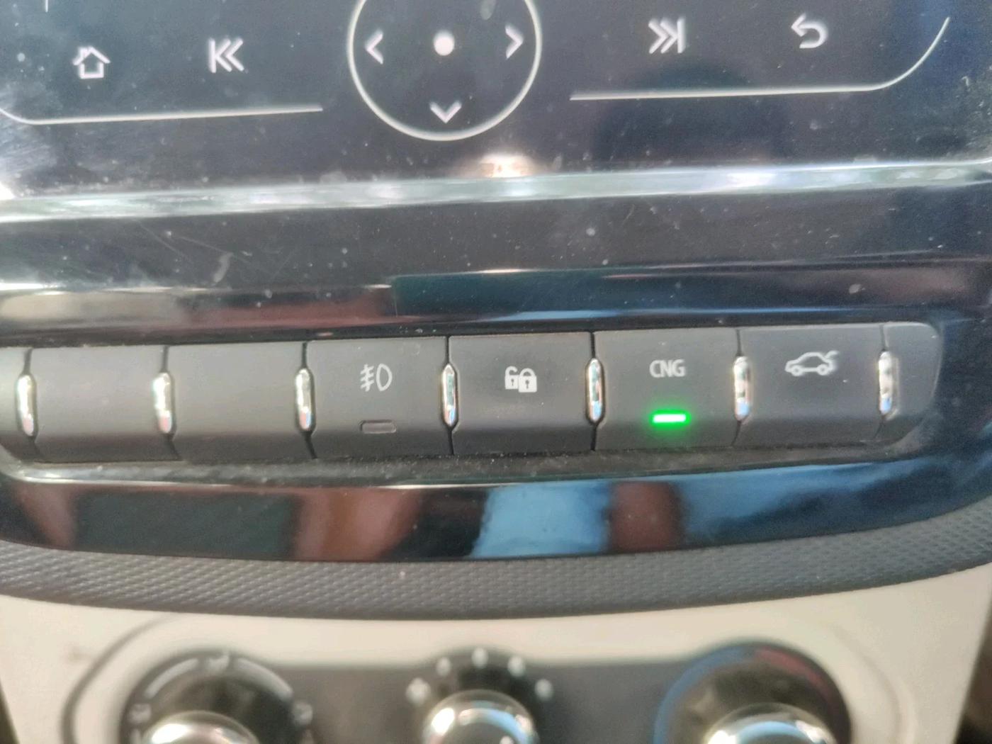 2023 Tata TIGOR XZ CNG, Petrol, Manual, 55,625 km, interior