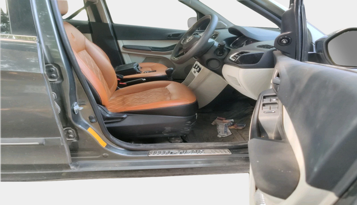 2023 Tata TIGOR XZ CNG, Petrol, Manual, 55,625 km, interior
