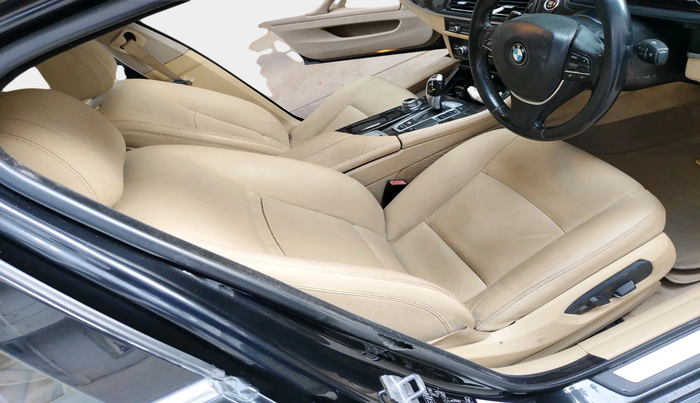 2013 BMW 5 Series 520D 2.0, Diesel, Automatic, 1,21,786 km, interior