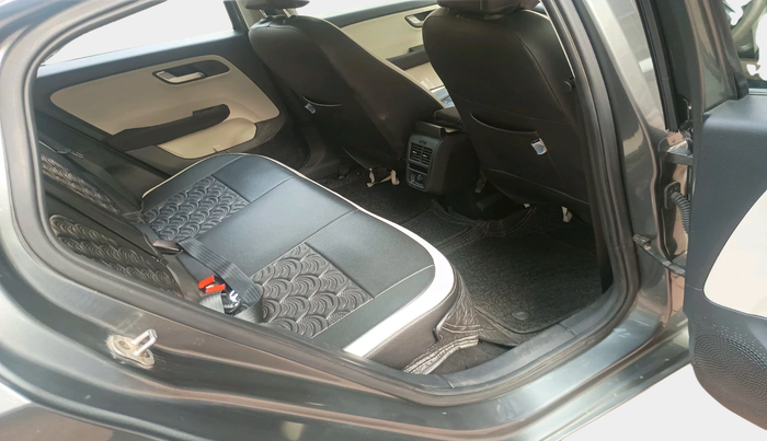 2023 Tata ALTROZ XZ CNG, Petrol, Manual, 35,613 km, interior