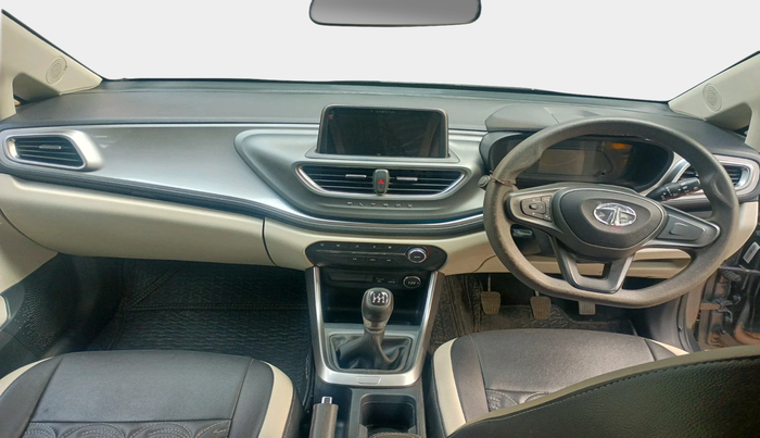 2023 Tata ALTROZ XZ CNG, Petrol, Manual, 35,613 km, interior