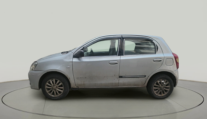 2011 Toyota Etios Liva V, Petrol, Manual, 81,041 km, exterior