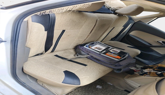 2015 Volkswagen Vento HIGHLINE PETROL AT, Petrol, Automatic, 1,20,345 km, interior