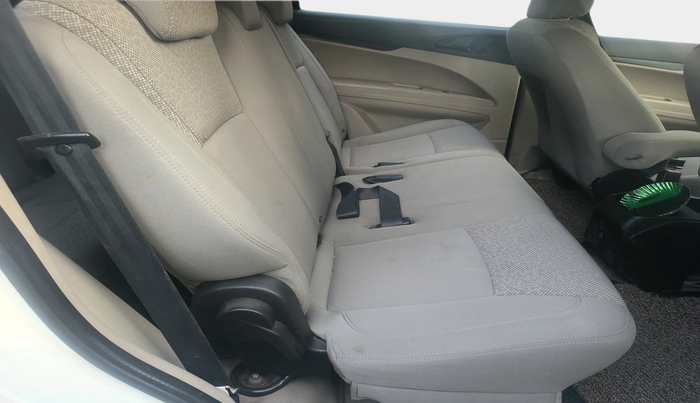 2019 Mahindra MARAZZO M2 8 STR, Diesel, Manual, 89,149 km, interior