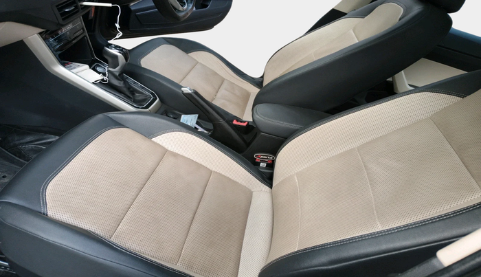 2023 Volkswagen VIRTUS TOPLINE TSI 1.0 AT, Petrol, Automatic, 55,867 km, interior