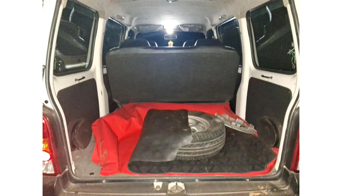 2021 Maruti Eeco 5 STR AC CNG, CNG, Manual, 74,601 km, exterior