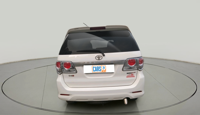 2014 Toyota Fortuner 3.0 4X2 MT, Diesel, Manual, 1,21,804 km, exterior