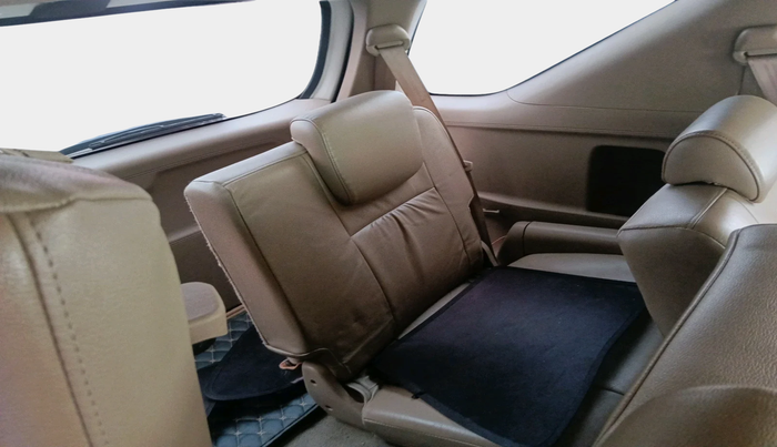 2014 Toyota Fortuner 3.0 4X2 MT, Diesel, Manual, 1,21,804 km, interior