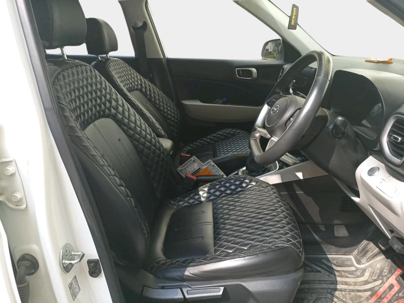2023 Hyundai VENUE SX 1.2 PETROL, Petrol, Manual, 26,956 km, interior
