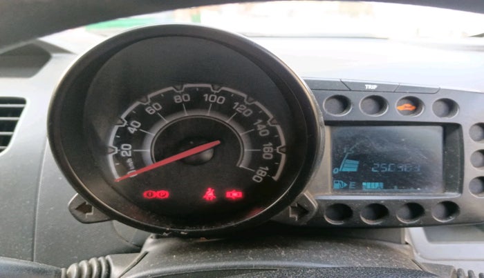 2013 Chevrolet Beat LS DIESEL, Diesel, Manual, 2,50,363 km, interior