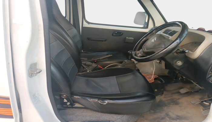 2022 Maruti Eeco 5 STR AC CNG (O), Petrol, Manual, 82,967 km, interior