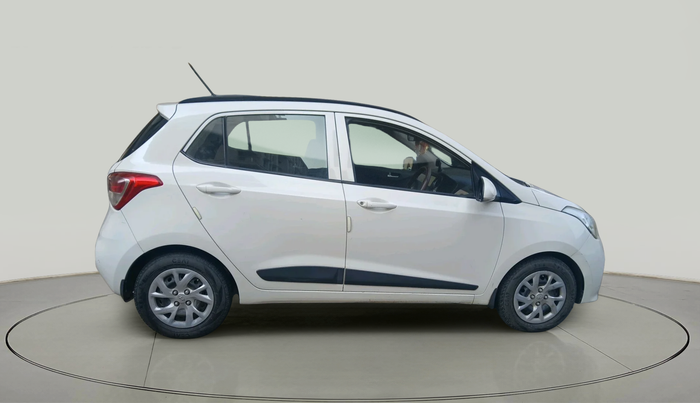 2017 Hyundai Grand i10 SPORTZ U2 1.2 CRDI, Diesel, Manual, 1,09,336 km, exterior