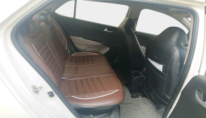 2017 Hyundai Grand i10 SPORTZ U2 1.2 CRDI, Diesel, Manual, 1,09,336 km, interior