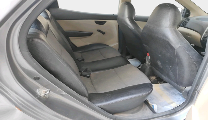 2013 Hyundai Eon MAGNA +, Petrol, Manual, 86,931 km, interior