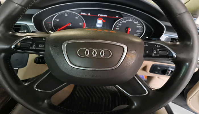 2013 Audi A6 2.0 TDI PREMIUM, Diesel, Automatic, 1,60,209 km, interior