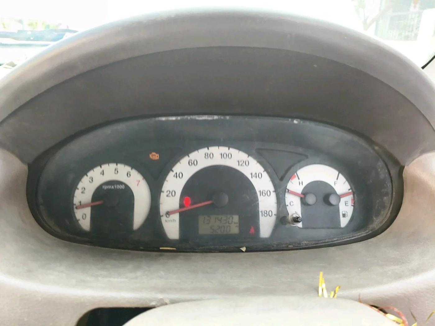 2011 Mahindra Xylo E8 ABS BS-III, Diesel, Manual, 1,32,490 km, interior