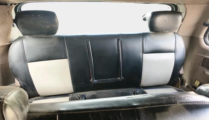 2011 Mahindra Xylo E8 ABS BS-III, Diesel, Manual, 1,31,430 km, interior