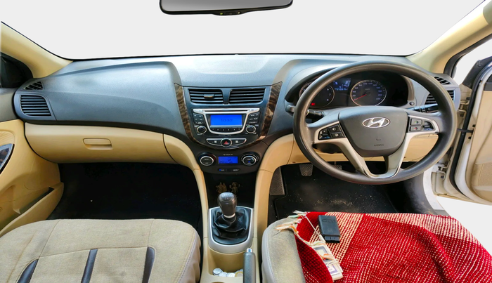 2014 Hyundai Verna FLUIDIC 1.4 VTVT CX, Petrol, Manual, 2,10,315 km, interior