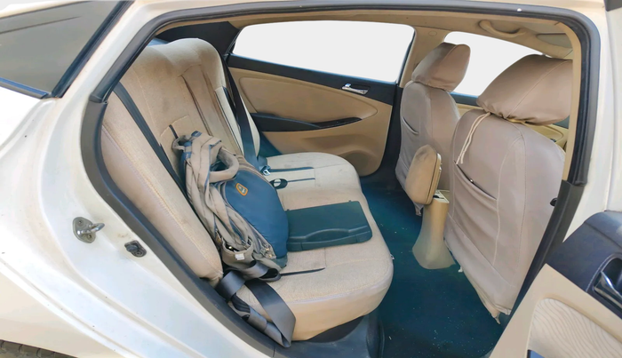 2014 Hyundai Verna FLUIDIC 1.4 VTVT CX, Petrol, Manual, 2,10,315 km, interior