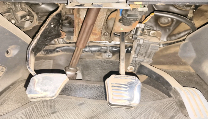 2011 Ford Fiesta Classic CLXI 1.4 DIESEL, Diesel, Manual, 1,83,695 km, interior