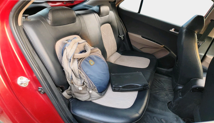 2017 Hyundai Grand i10 SPORTZ 1.2 KAPPA VTVT, Petrol, Manual, 31,853 km, interior