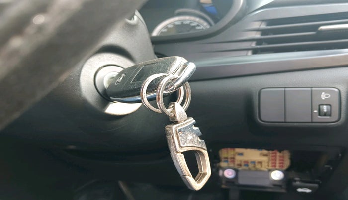 2022 Hyundai NEW I20 MAGNA 1.2 MT, Petrol, Manual, 23,826 km, interior