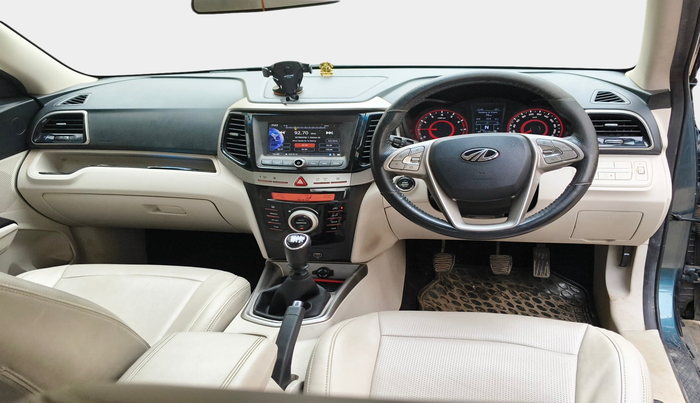 2021 Mahindra XUV300 W8 1.2 PETROL, Petrol, Manual, 58,155 km, interior