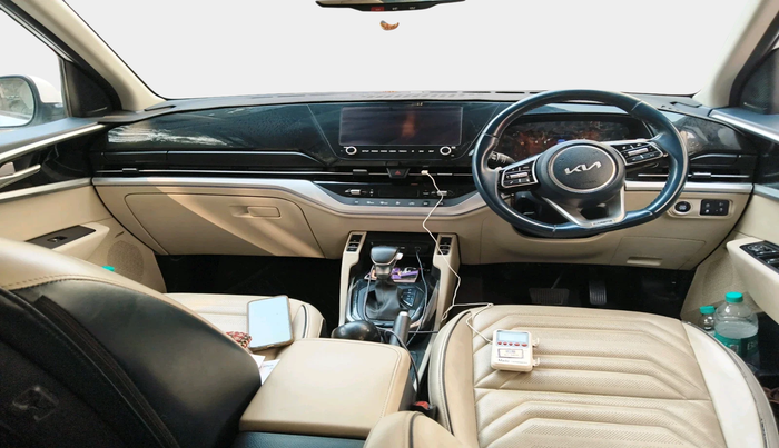 2023 KIA CARENS LUXURY PLUS 1.5 DIESEL AT 7 STR, Diesel, Automatic, 56,245 km, interior