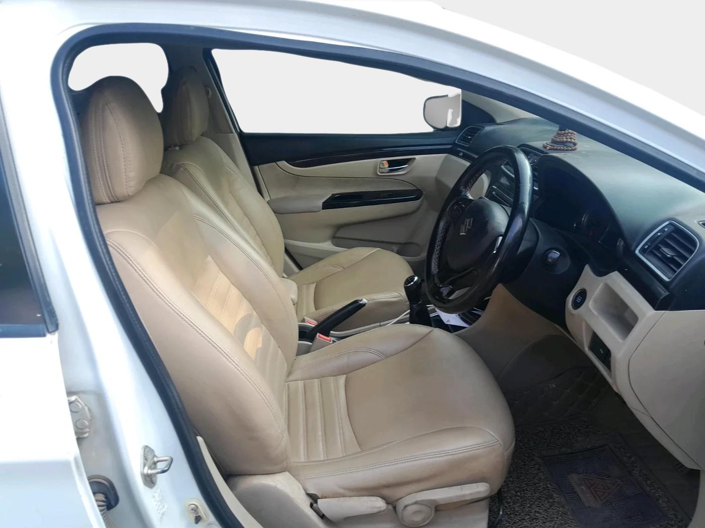 2015 Maruti Ciaz ZDI, Diesel, Manual, 1,93,022 km, interior