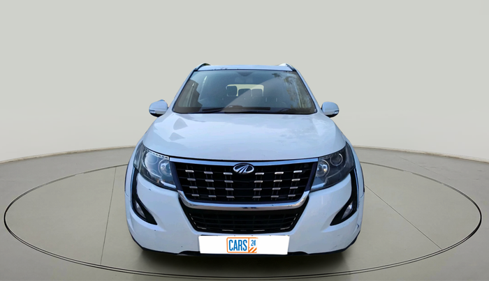 2018 Mahindra XUV500 W11, Diesel, Manual, 2,23,991 km, exterior