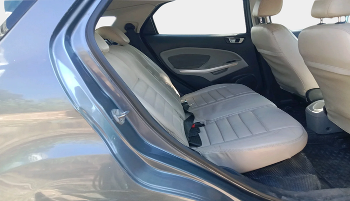 2017 Ford Ecosport TITANIUM 1.5L DIESEL, Diesel, Manual, 1,29,953 km, interior