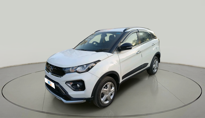 2022 Tata NEXON XM PETROL, Petrol, Manual, 26,679 km, exterior